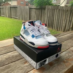 Jordan 4